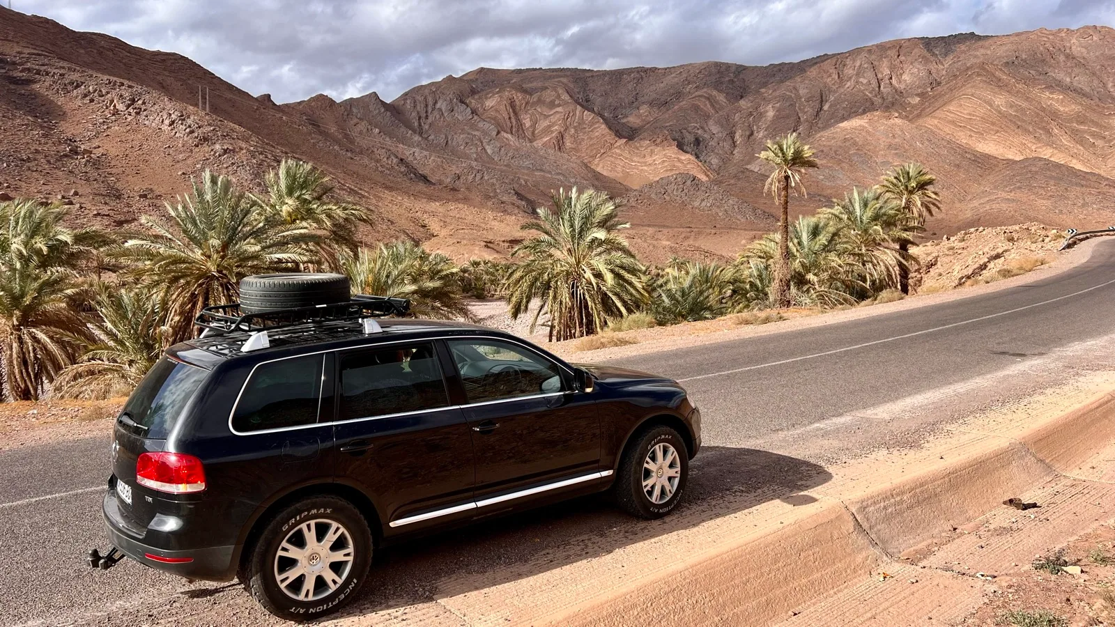 The vehicle used by David and Maribeth de Montaigne during their first Morocco journey